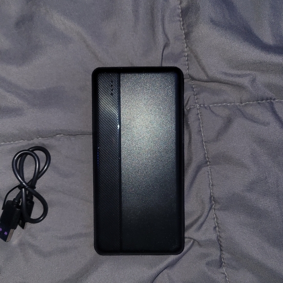 20000mah portable charger - Picture 3 of 3